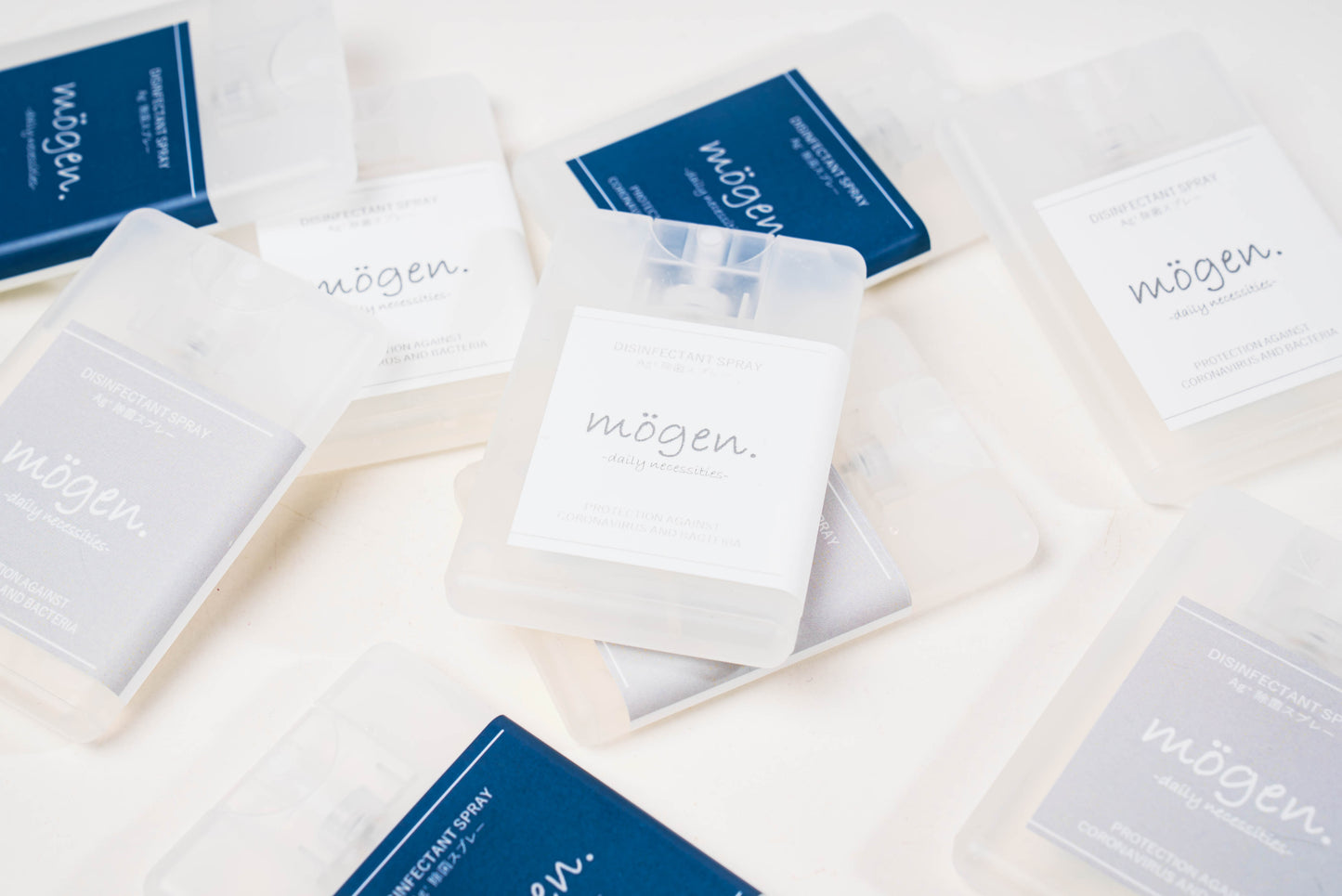 mögen. 20mlカード型 グレー (アルミパウチ包装)